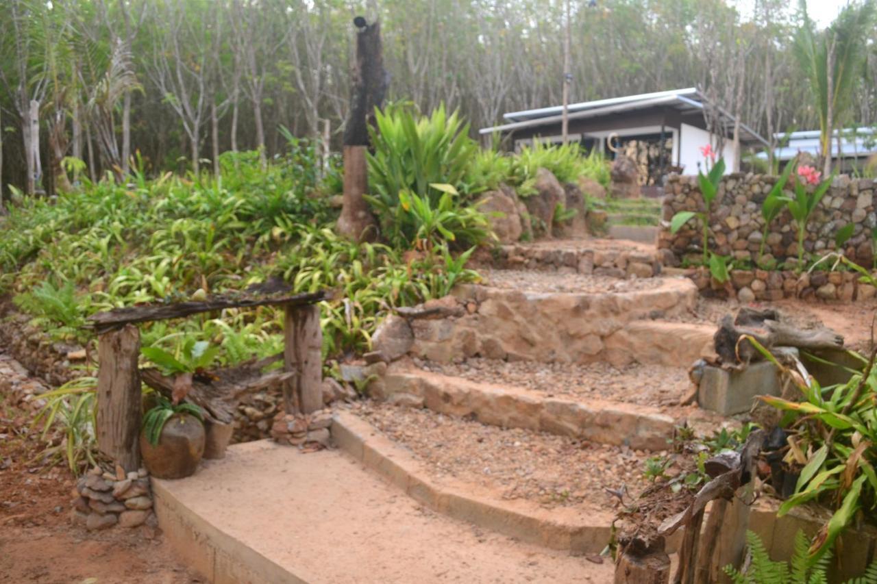 ホテル Camp Hadee Koh Yao Noi エクステリア 写真