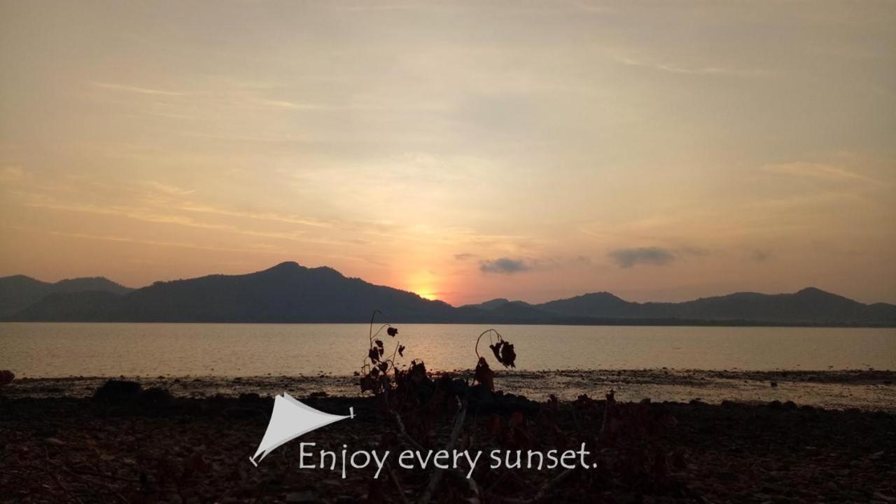 ホテル Camp Hadee Koh Yao Noi エクステリア 写真
